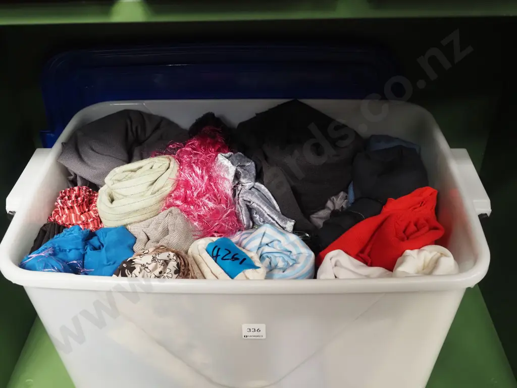 tub of fabric pieces Image 1++