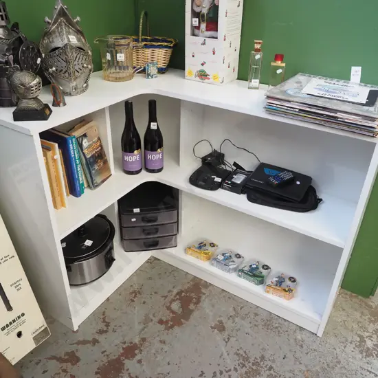 mdf melteca corner shelf unit H810 W800  D1110