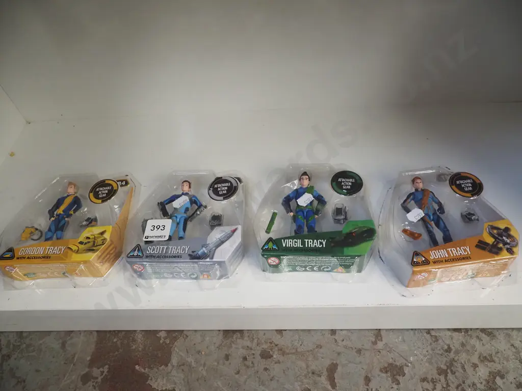 4x carded Thunderbirds figurines Image 1++