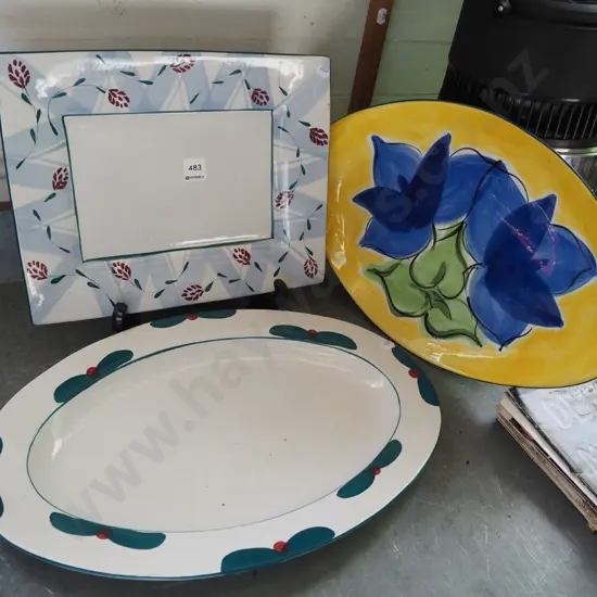 3x Temuka serving dishes Largest L445