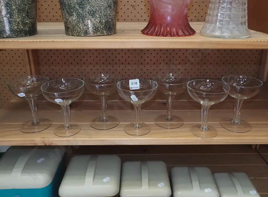 7x hollow stemmed champane glasses - 1 has fleck to rim Image 1++