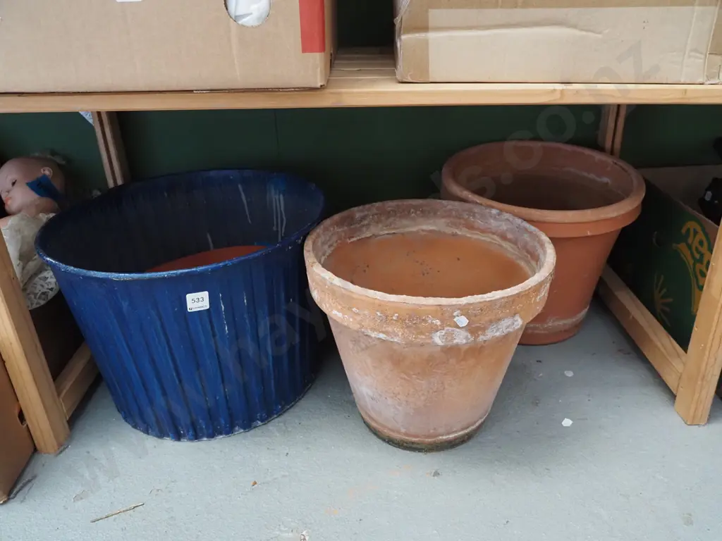 garden planters - terracotta and plastic, drip trays Image 1++