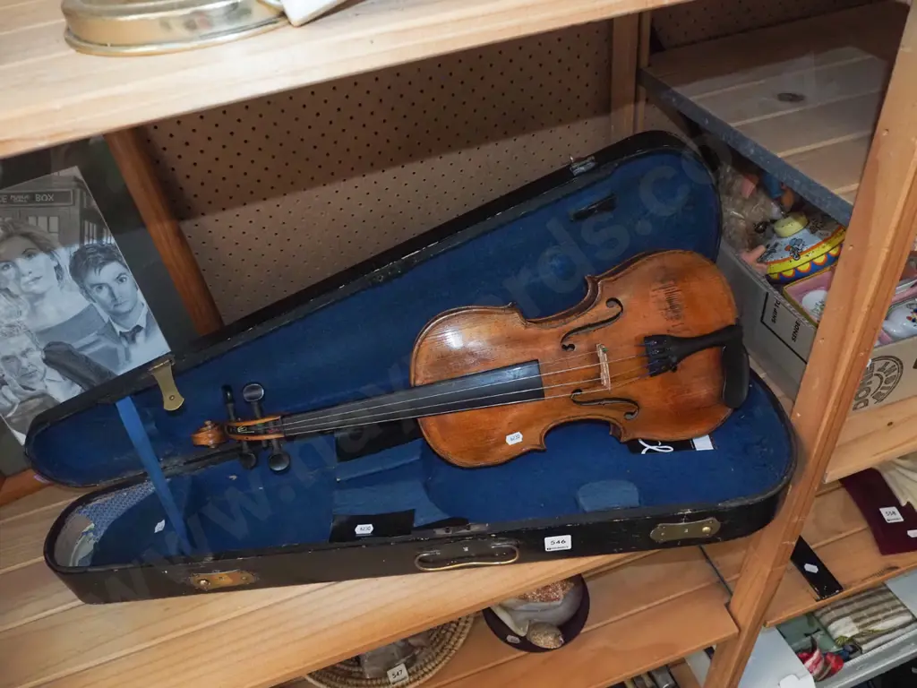 vintage violin and case Image 1++
