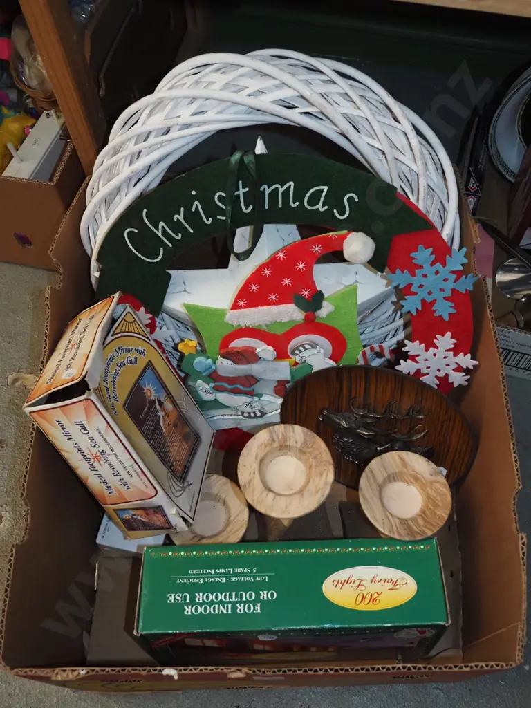 box; Xmas decorations, foot print mirror etc Image 1++