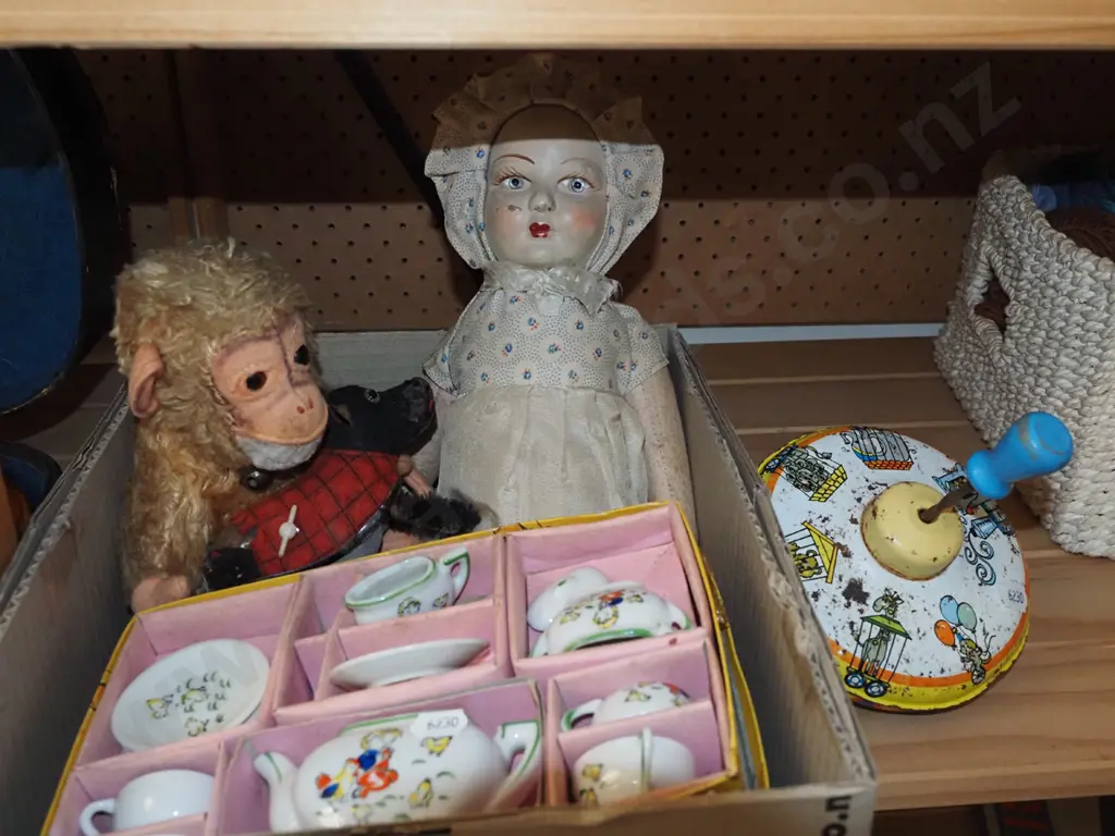 box; childs tea set, spinning top etc Image 1++