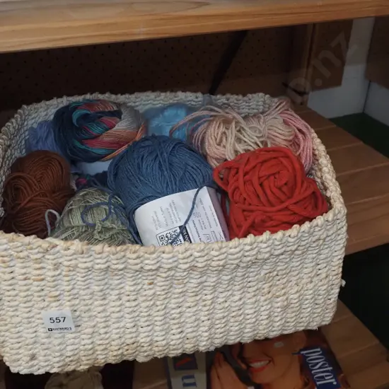seagrass basket, knitting yarn
