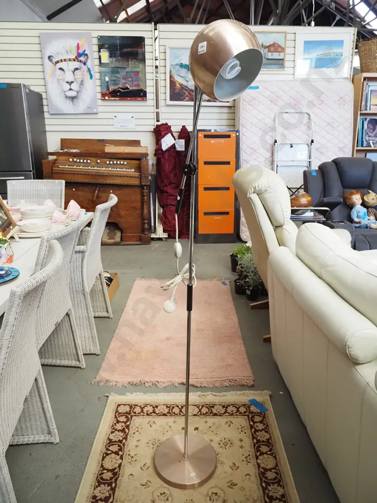 mid century spun aluminium standard lamp Image 1++