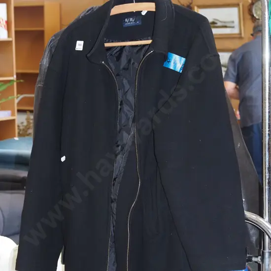 size M black jacket