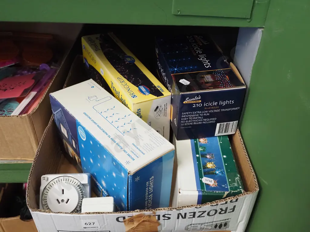 box of Xmas lights Image 1++