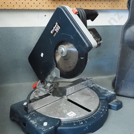 small compound mitre saw