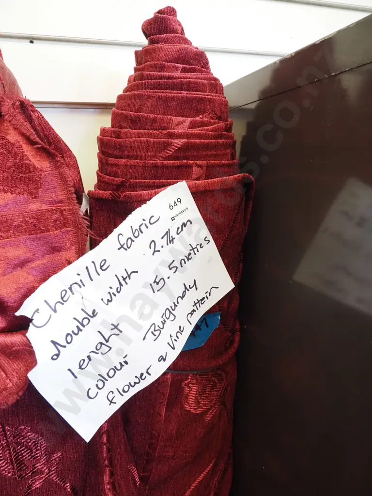 bolt of burgundy flower and vine patterned chenille fabric - Width 2.7m Length 15m Image 1++