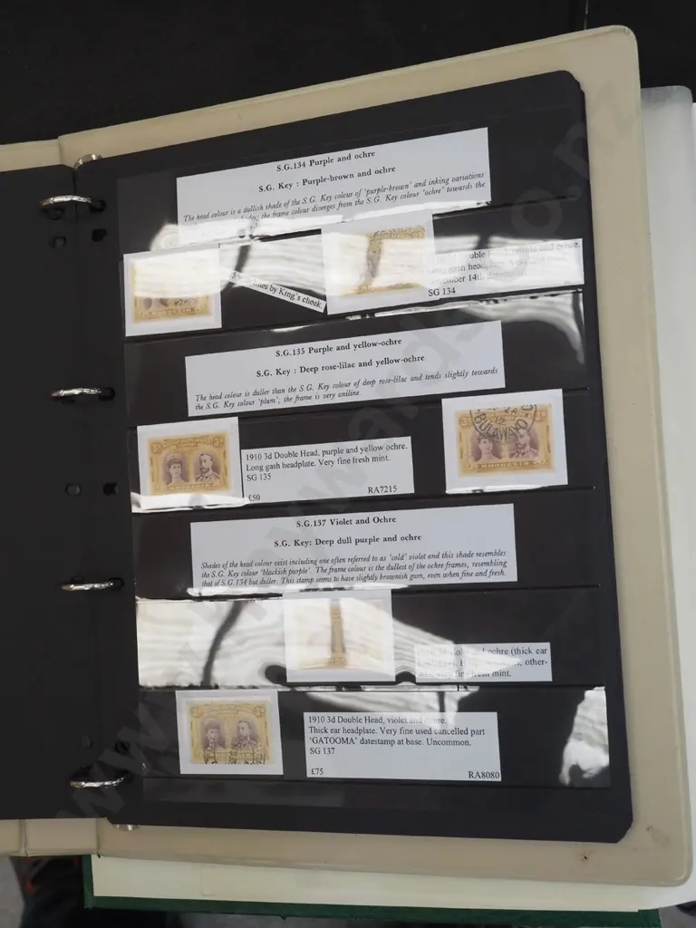 stamp catalogue, 2x stamp albums Image 1++