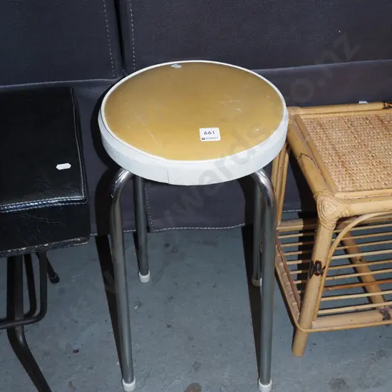 vinyl top stool