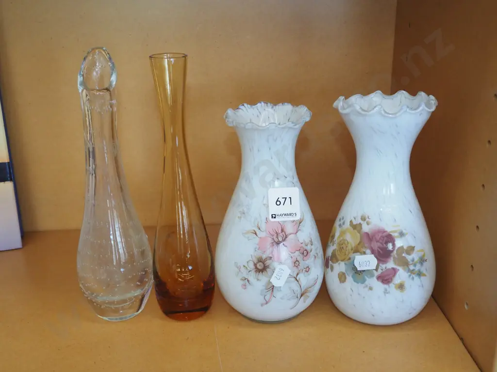 4x glass vases H210 Image 1++