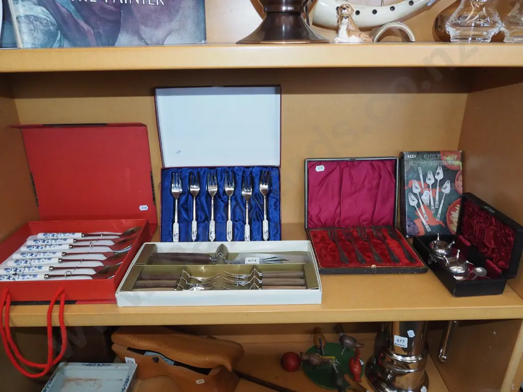 shelf of cutlery Image 1++