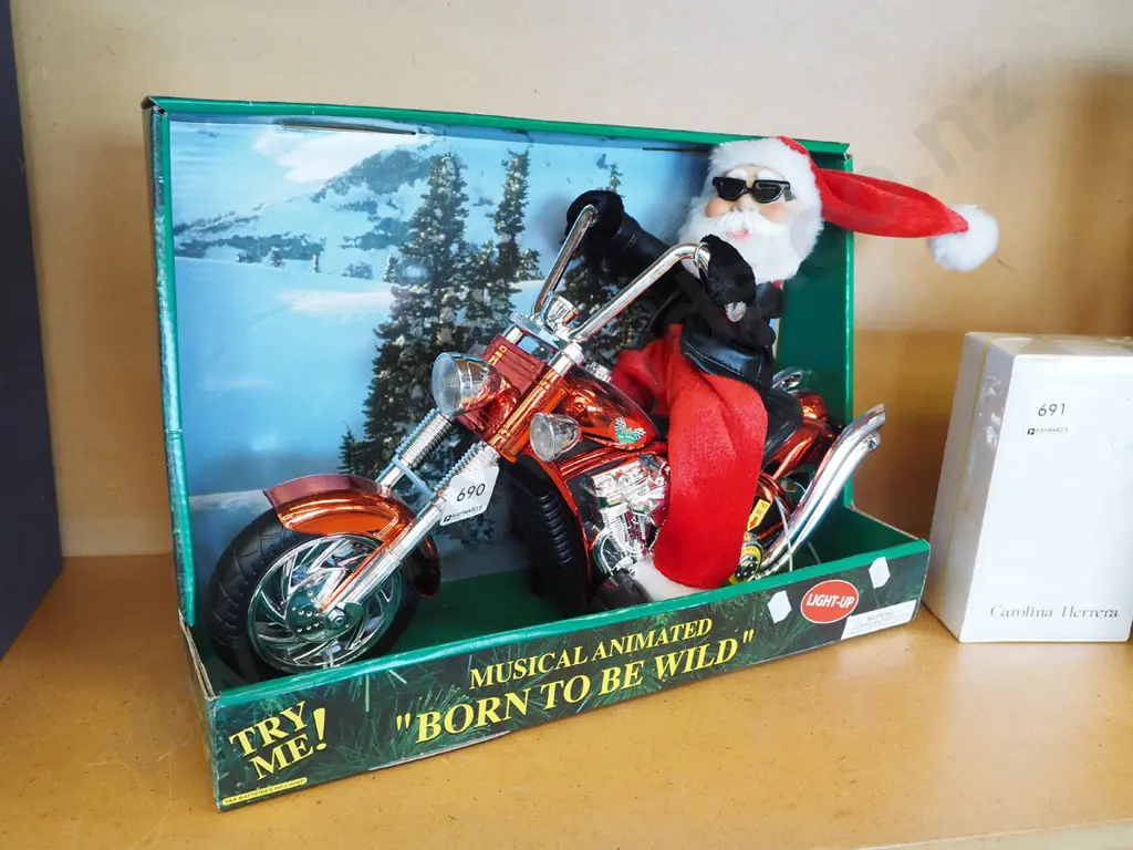 Santa animated figurine Image 1++
