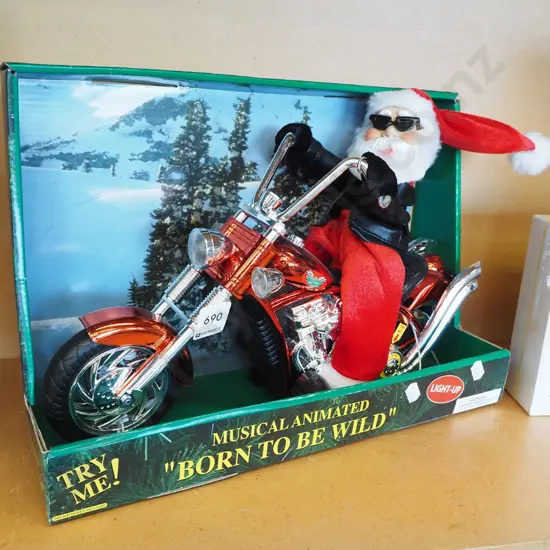 Santa animated figurine