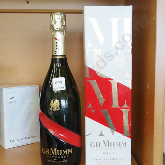 G.H. Mumm champagne