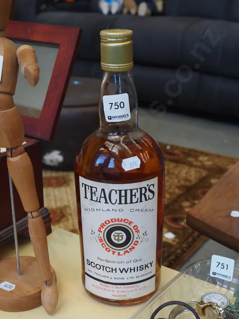 Teachers scotch whisky  Image 1++