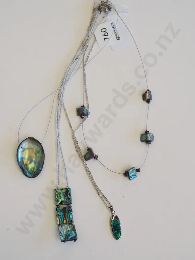 4x paua necklaces Image 1++