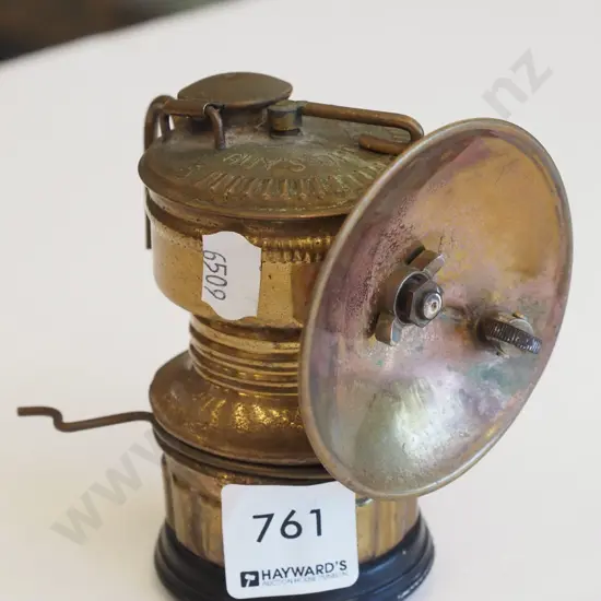 vintage American Universal Lampco miners lantern