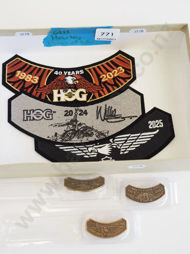 boxed Harley Davidson sew on badges Image 1++