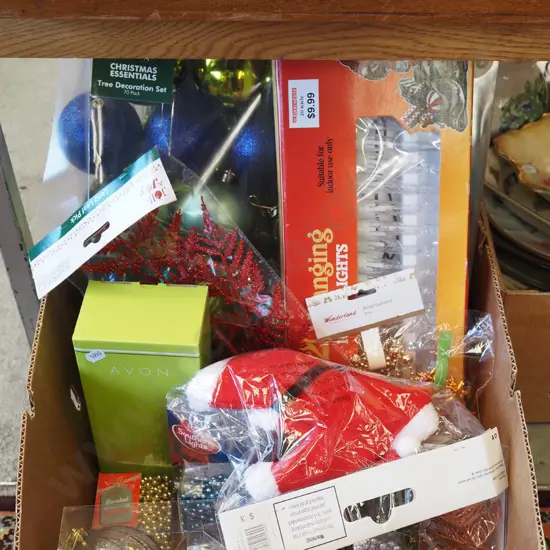 box; Xmas items