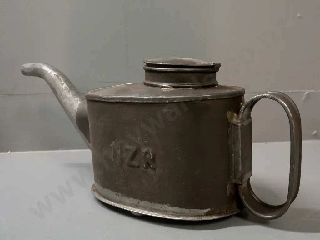 vintage NZR "coffee pot" oiler, hinged lid, NZR markings. H-160 L-385 Image 1++