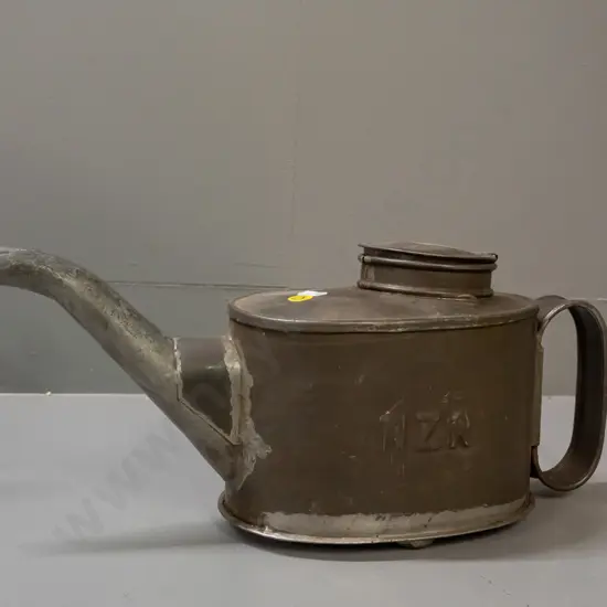 vintage NZR "coffee pot" oiler, hinged lid, NZR markings. H-160 L-385