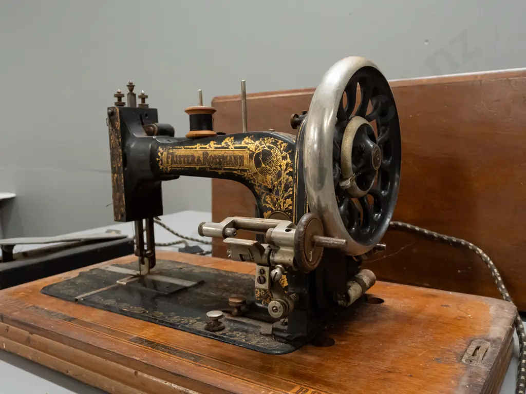 vintage German Frister & Rossmann sewing machine with British made electric motor, with switch pedal, in walnut veneered Image 1++