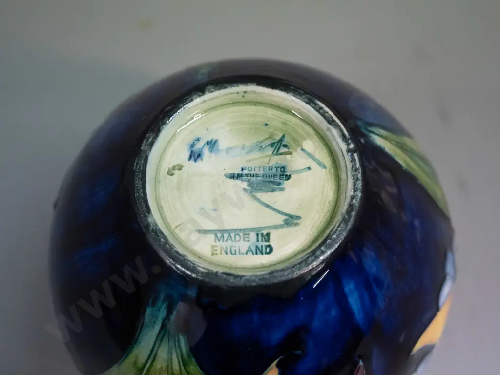 vintage Moorcroft tube lined iris vase - blue signature on base H-135 D-110 at widest Image 1++