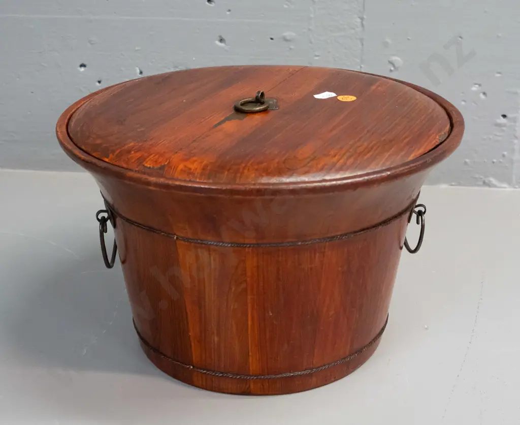 Chinese round food or storage container with flared top and lift out lid, plaited brass strapping and brass handles, has Image 1++