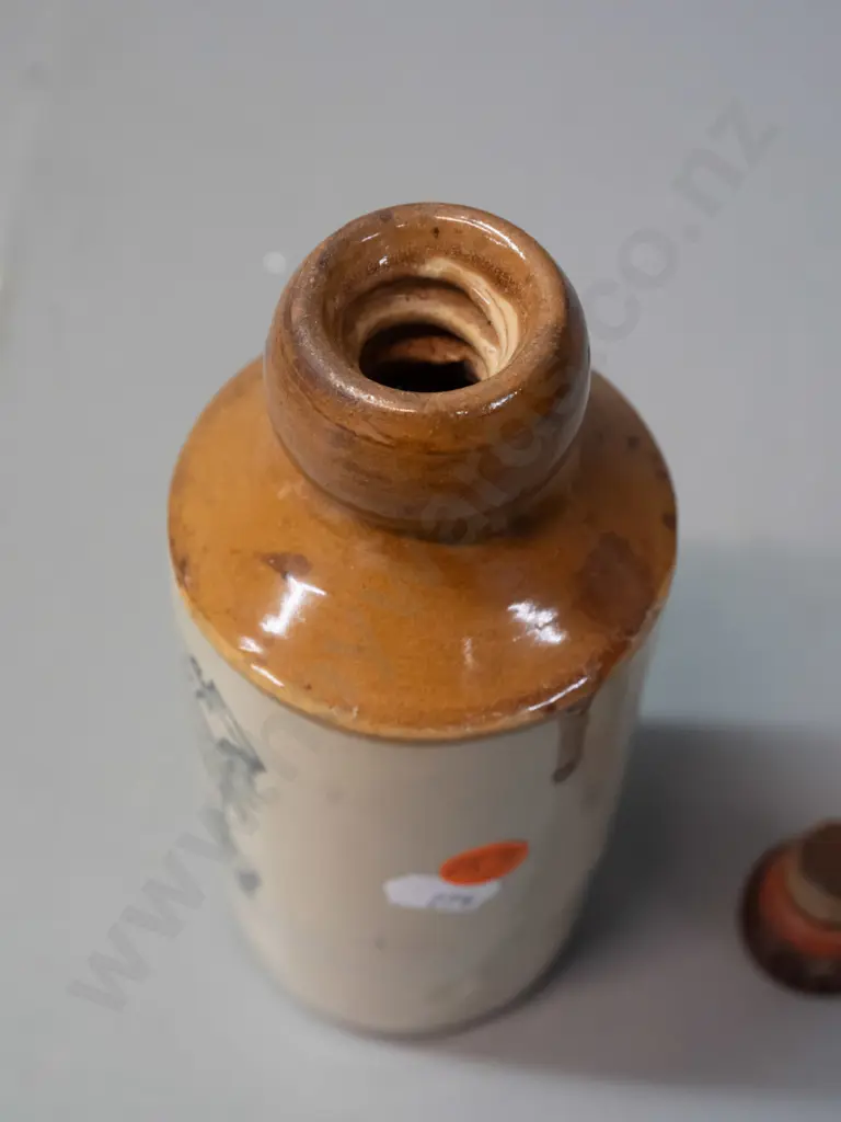 vintage ginger beer bottle with threaded stopper - A.E. Kemp, Gore - with elephant logo, stamped 18 near base H-185 Image 1++