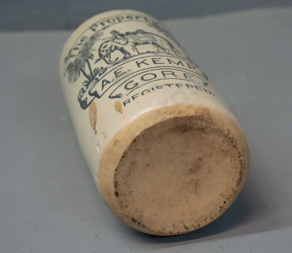 vintage ginger beer bottle with threaded stopper - A.E. Kemp, Gore - with elephant logo, stamped 18 near base H-185 Image 1++