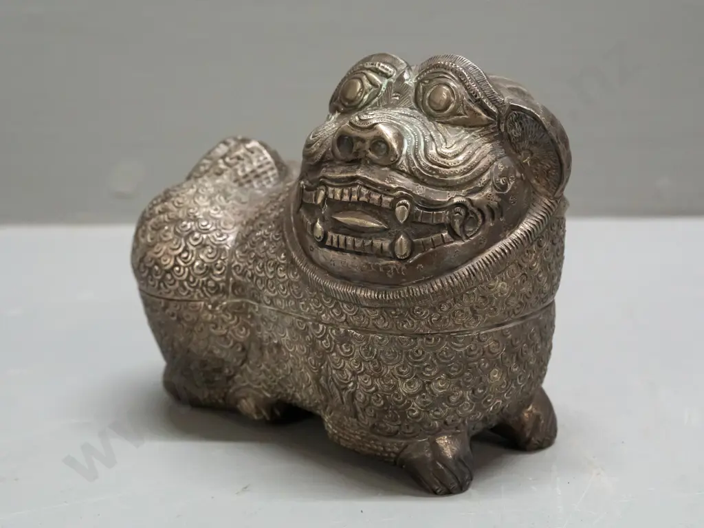 Cambodian silver betel nut box in shape of a foo dog - no silver marks, unsure of composition H-100 L-120 Image 1++
