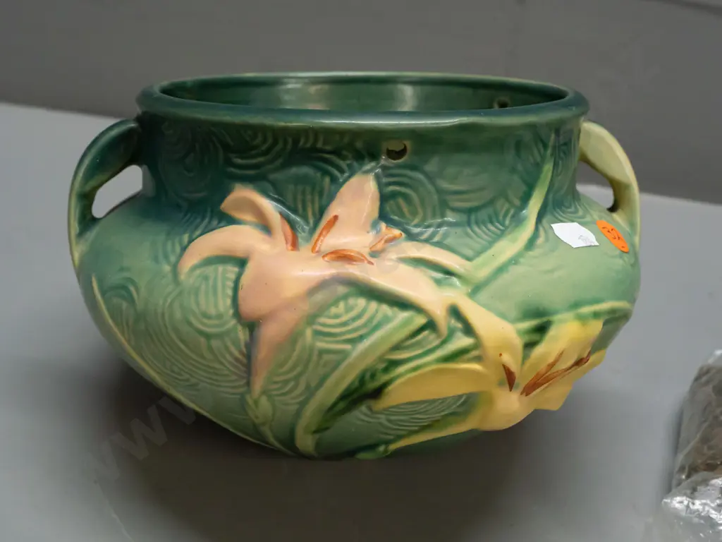 vintage Weller American studio pottery hanging planter with 3 hooks and chains - some water staining inside H-140 D-190 Image 1++