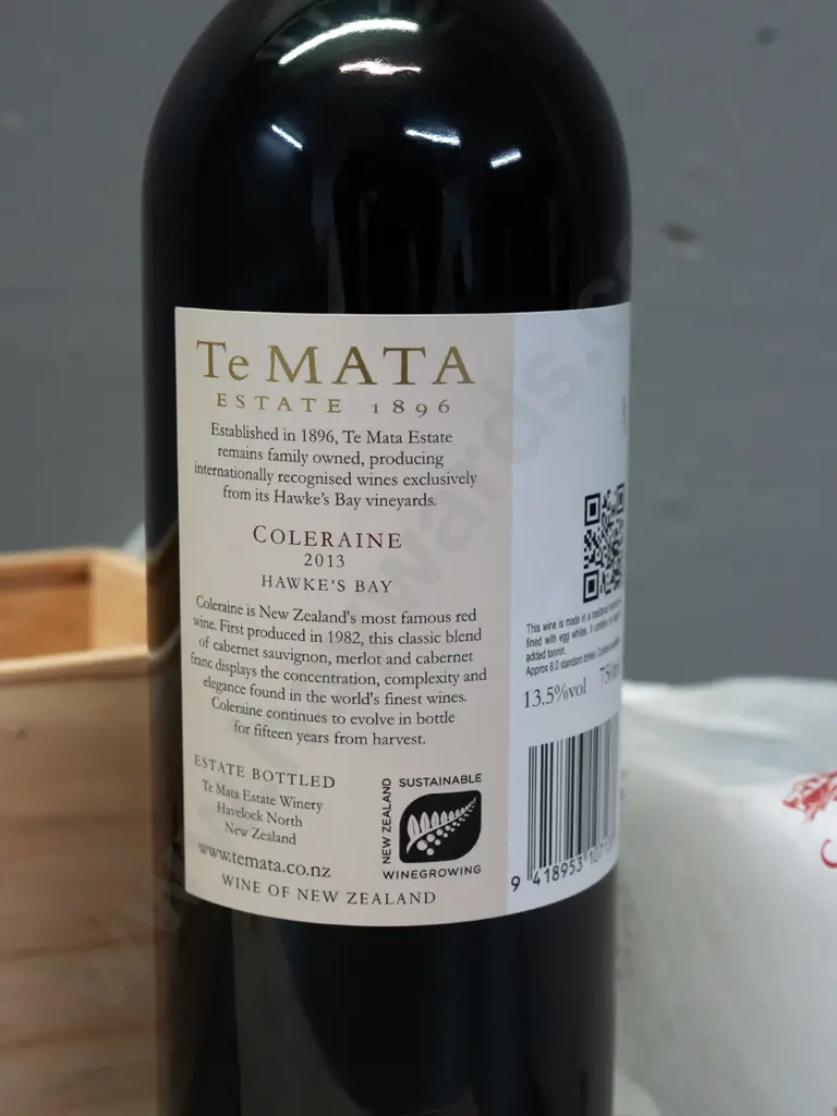 bottle of Te Mata Coleraine 2013 red wine 750ml, with wooden box Image 1++