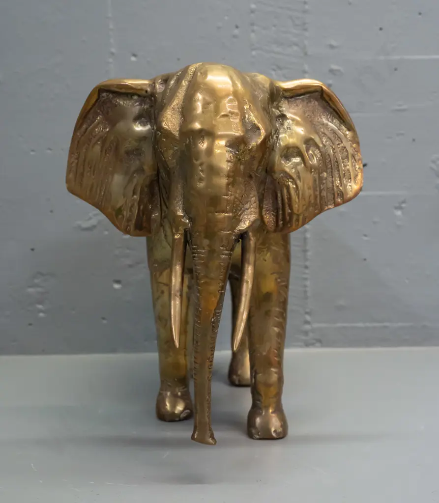 large hollow cast brass elephant - minor age wear and discolouration H-250 L-335 Image 1++