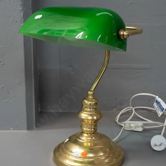brass banker's lamp with green glass shade - some pitting & corrosion H-350 Shade W-250
