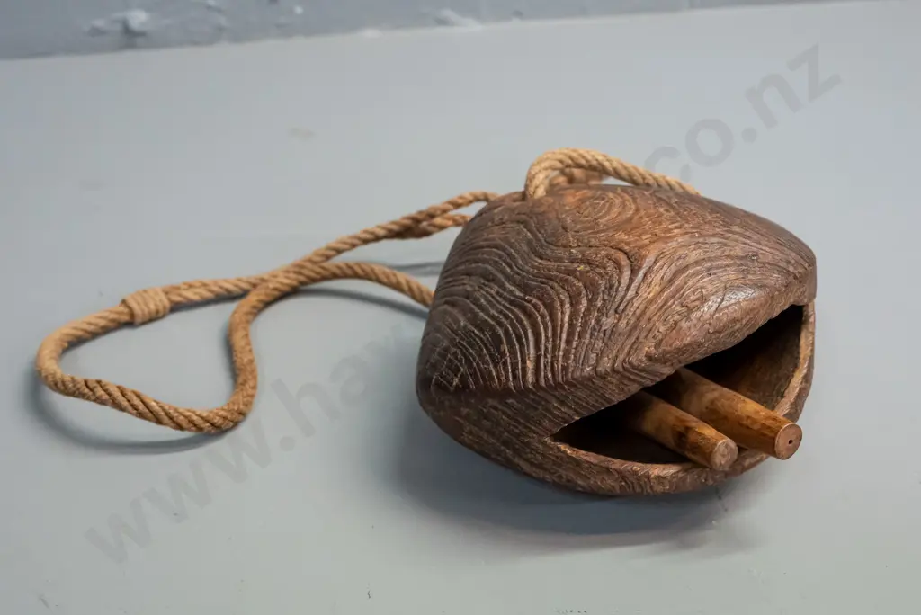Somali carved wood camel bell - some age wear and minor splitting W-170 Image 1++