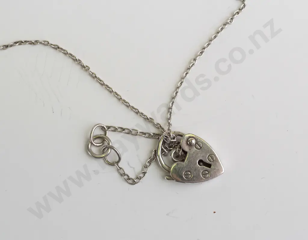silver padlock necklace stamped 925 Image 1++