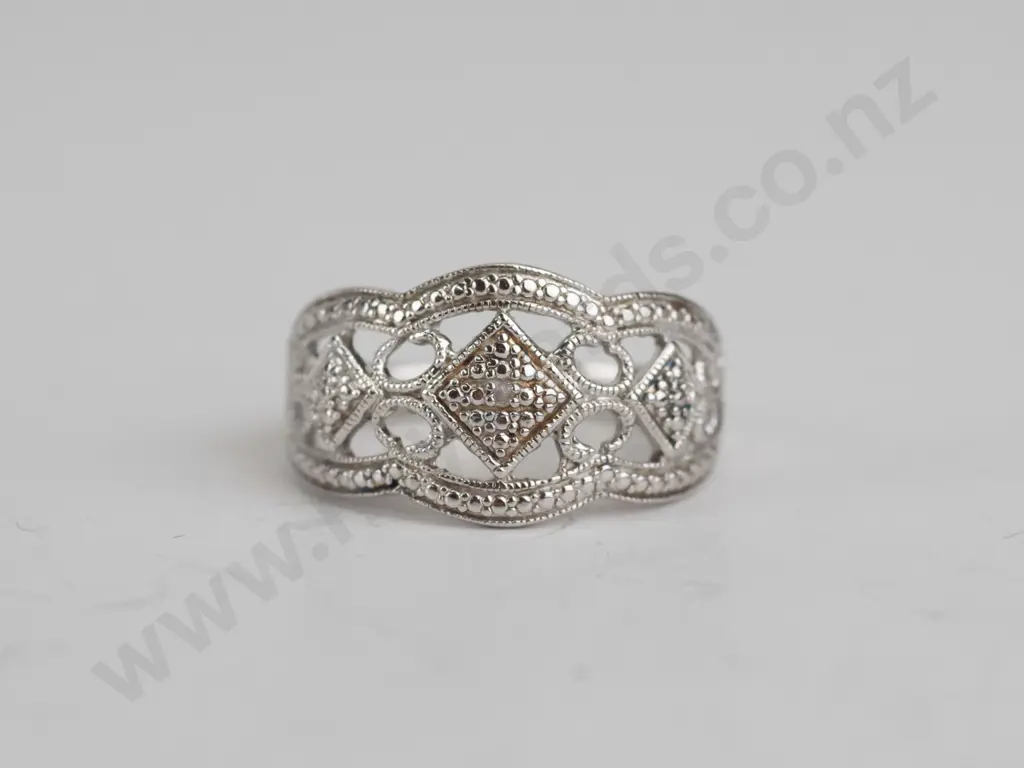 pierced sterling silver ring  - size N.5 Image 1++