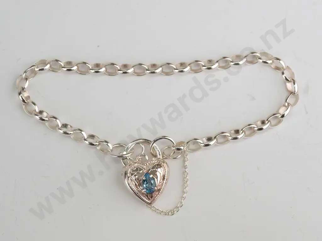 sterling silver belcher bracelet with topaz padlock catch Image 1++