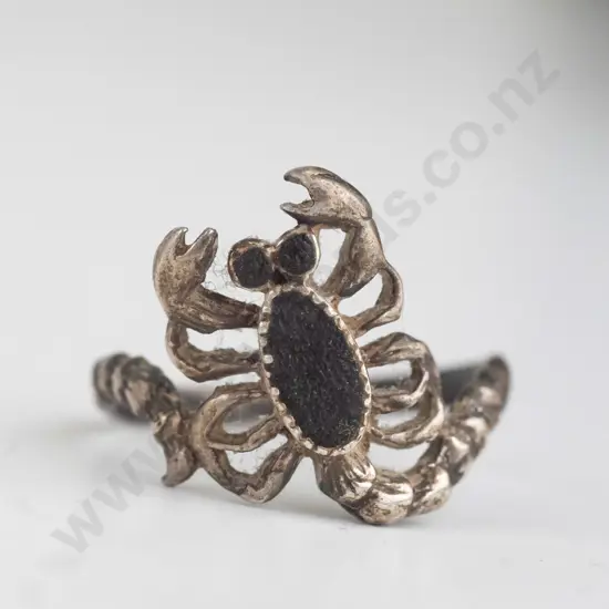 sterling silver scorpion ring size T