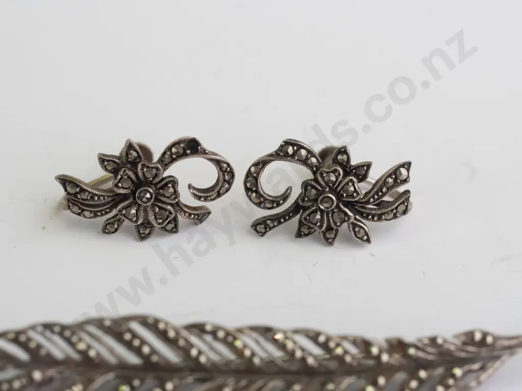sterling silver and marcasite flower screw on earrings and leaf brooch Image 1++