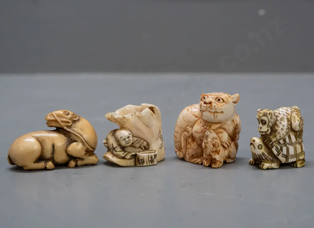 4 faux ivory or bone figures and/or netsuke - animals and mythical beasts Image 1++