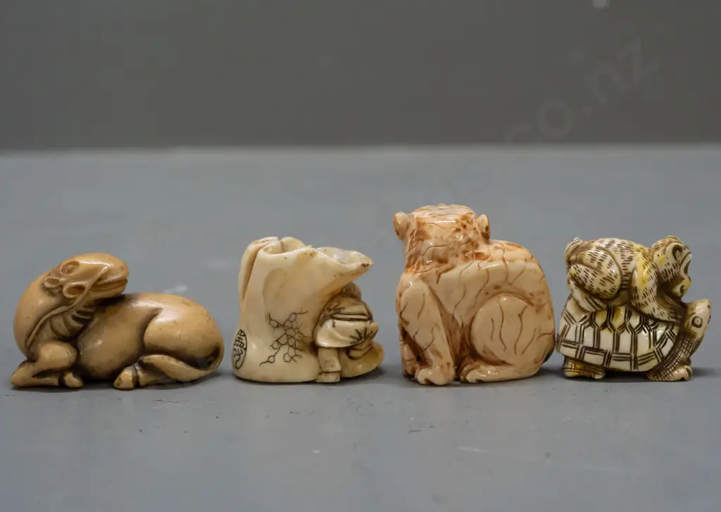 4 faux ivory or bone figures and/or netsuke - animals and mythical beasts Image 1++