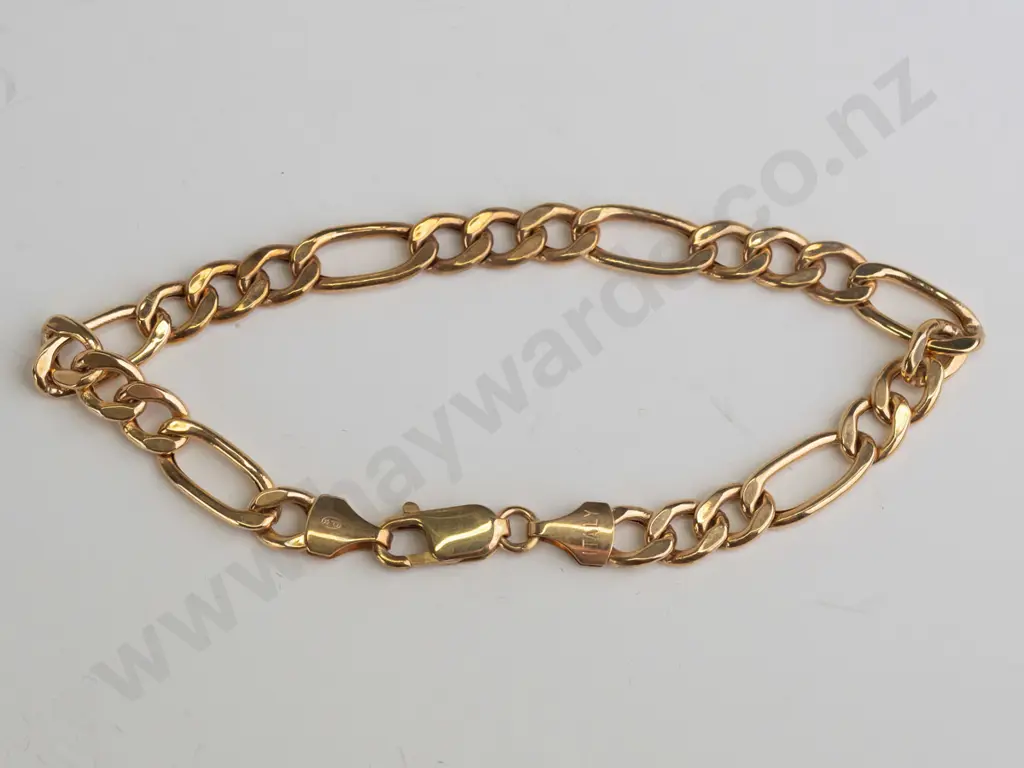 Italy 375 (9ct) bracelet  (5.62g) Image 1++