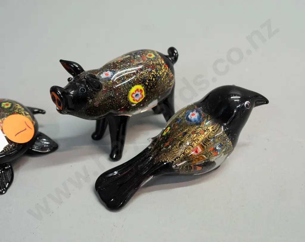 5 small art glass animals - black with gilt and millefiore style decoration - elephant has slight fretting near end of Image 1++