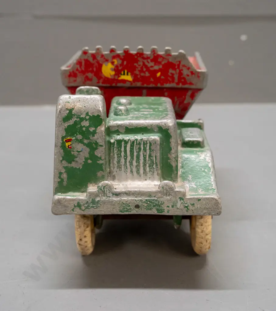 vintage cast metal Fun Ho tip truck - marked 414A? - worn paint and some corrosion to axles H-110 L-170 Image 1++